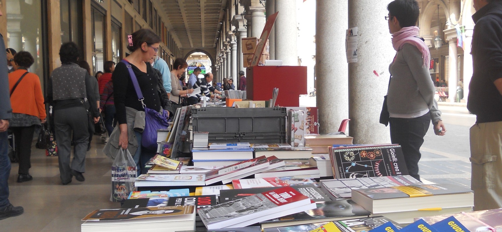 Con FuoriLegge a Portici di Carta 2012