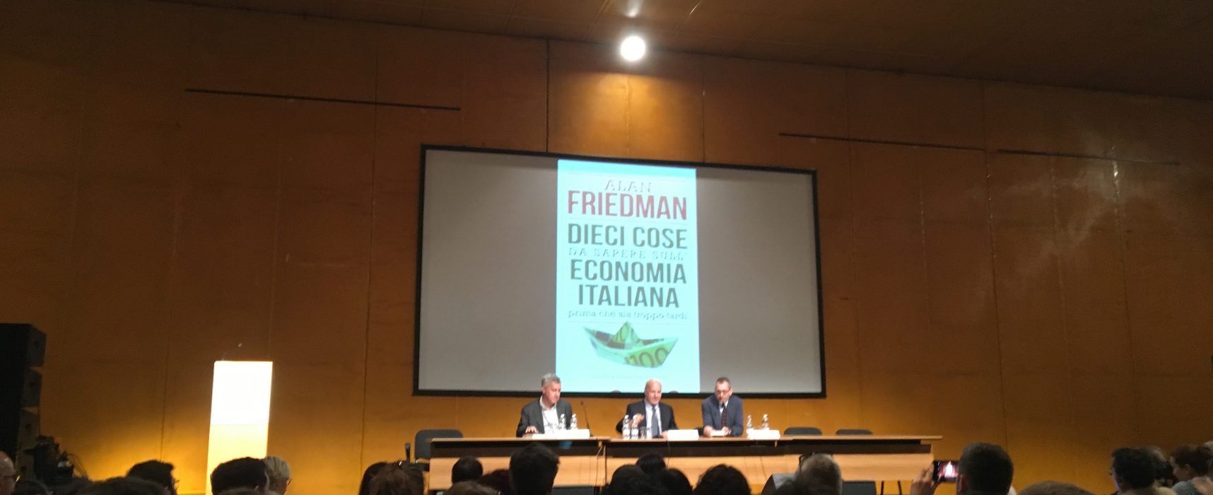 “L’Italia sottosopra” secondo Alan Friedman